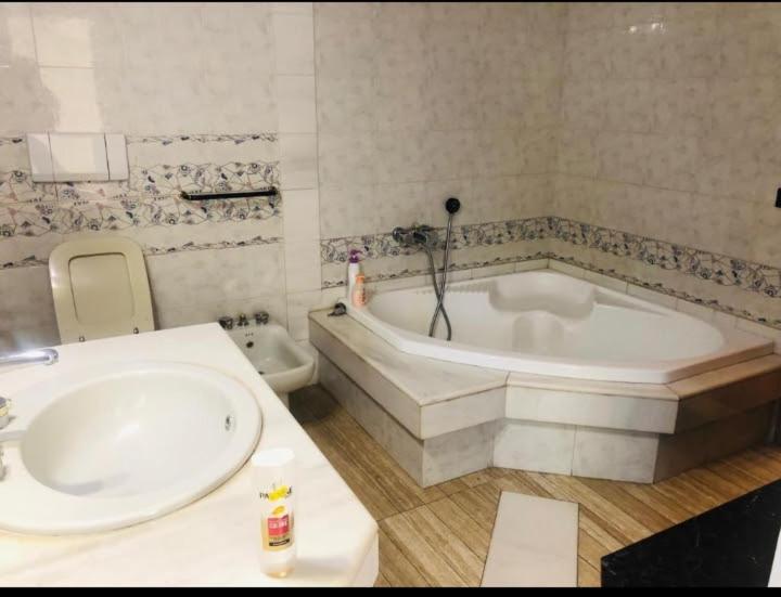 Puravida 2 Apartment Анцио Екстериор снимка
